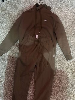 Brown Alo sweatsuit 