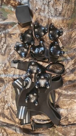 9 vive trackers 2 2.0 base stations