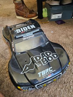 TRAXXAS SLASH 2X4 TOTALLY RE DONE
