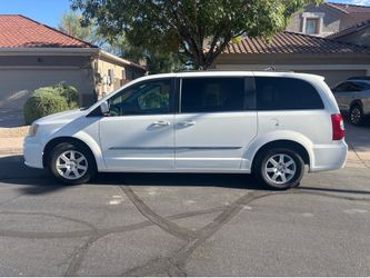 2013 Chrysler Town & Country