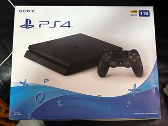Sony PlayStation 4