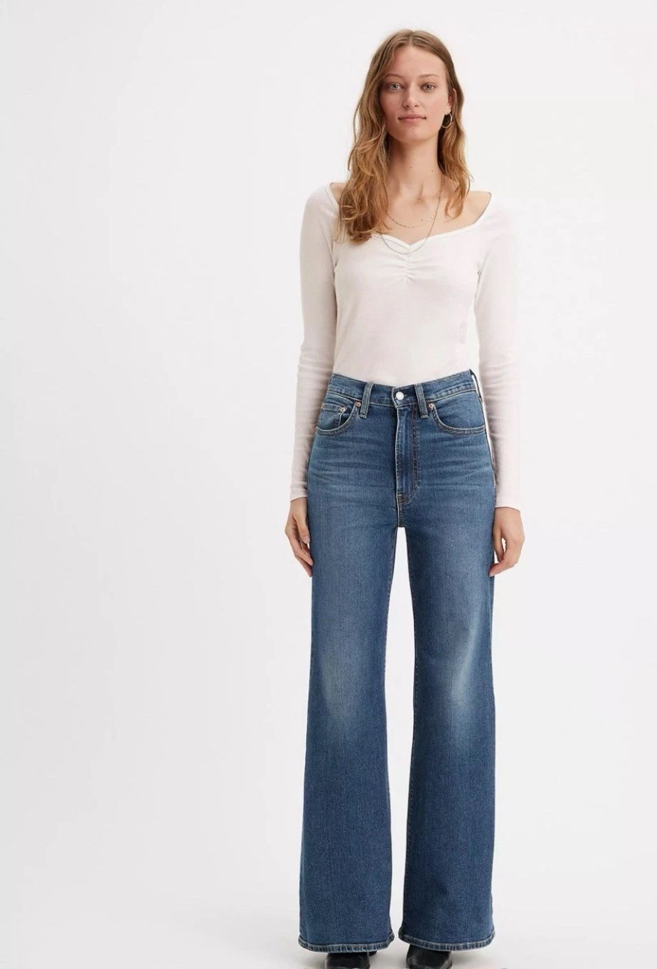 NEW Levi’s Ribcage Bell Women’s Jeans 31 x 32