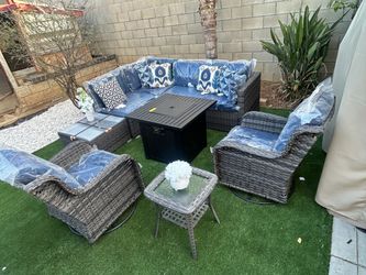 Patio furniture set outdoor new in the box