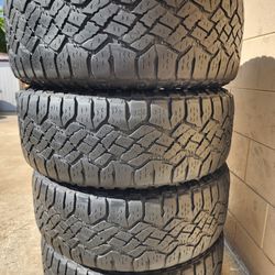 265/65/17 GOODYEAR WRANGLER 