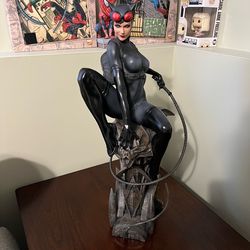Sideshow collectibles Catwoman #0527/2500
