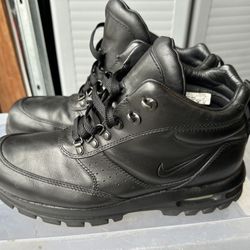 Nike acg boots size 12 clearance