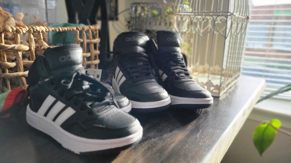 BOYS Adidas Hoops BRAND NEW