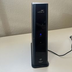 Arris SBG 8300 Surfboard Wifi Router and Cable Modem