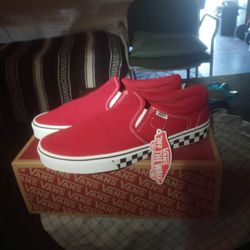 Vans Asher Slip Ons Size 12