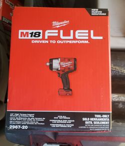 Milwaukee M18 FUEL 1/2" High Torque Impact Wrench