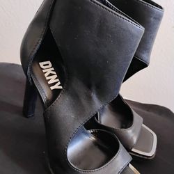 Black DNKY Size 5 1/2 Heels
