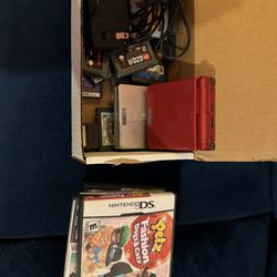 2 Game boy DS + Games + Nintendo DS games 