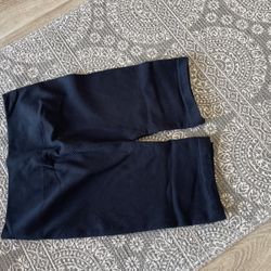 BLACK RIBBED BIKE SHORTS