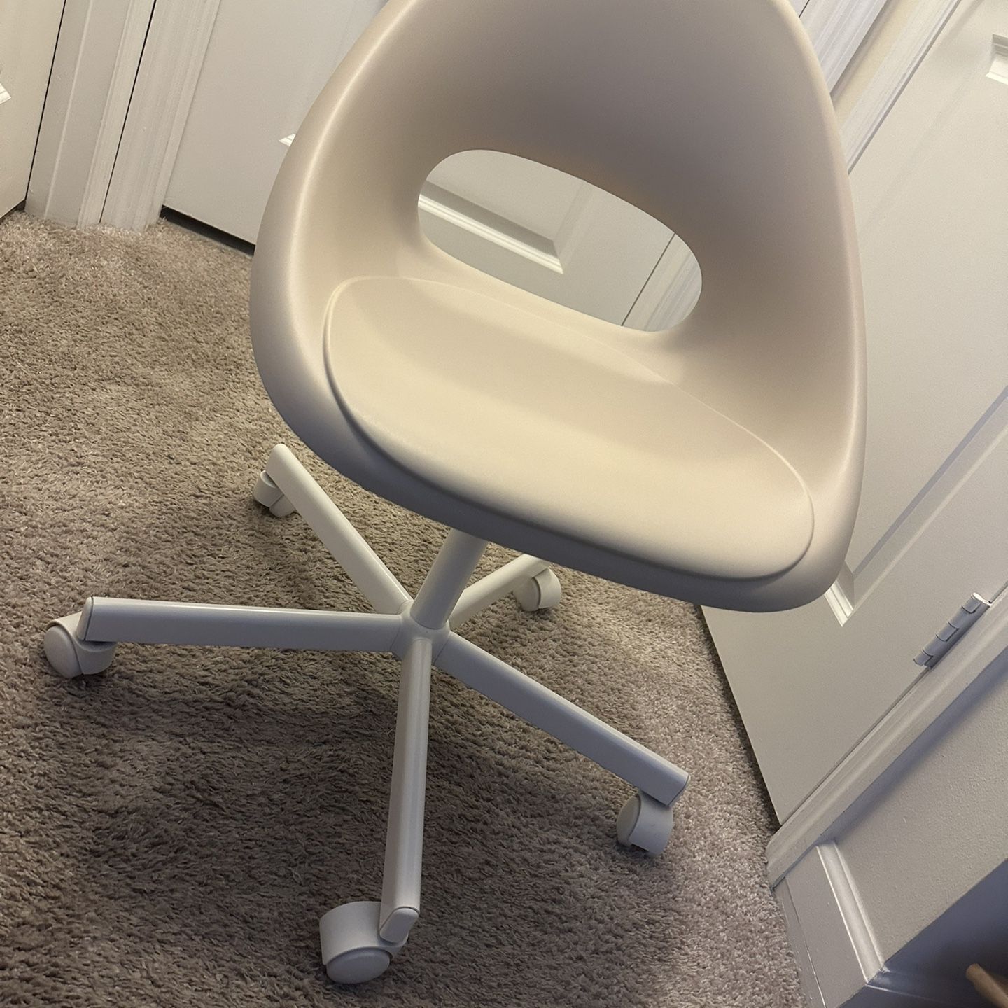 Computer Chair, IKEA, Color Beige/White