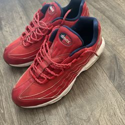 Nike Air Max 95 Size 9.5