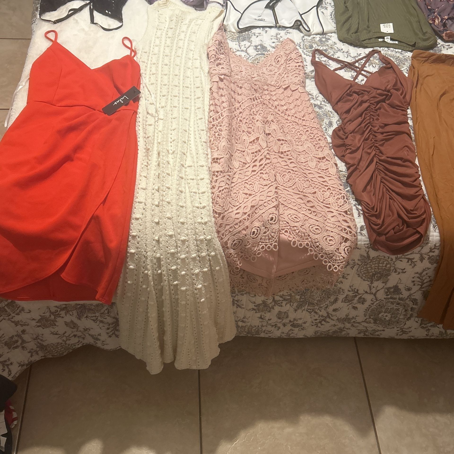 Lots Of Clothes (Lightly Used/New)