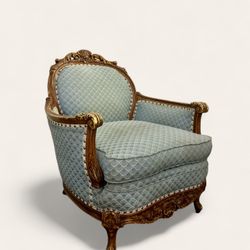 Gorgeous and Comfortable Louis XV Victorian style Antique Armchair in Blue