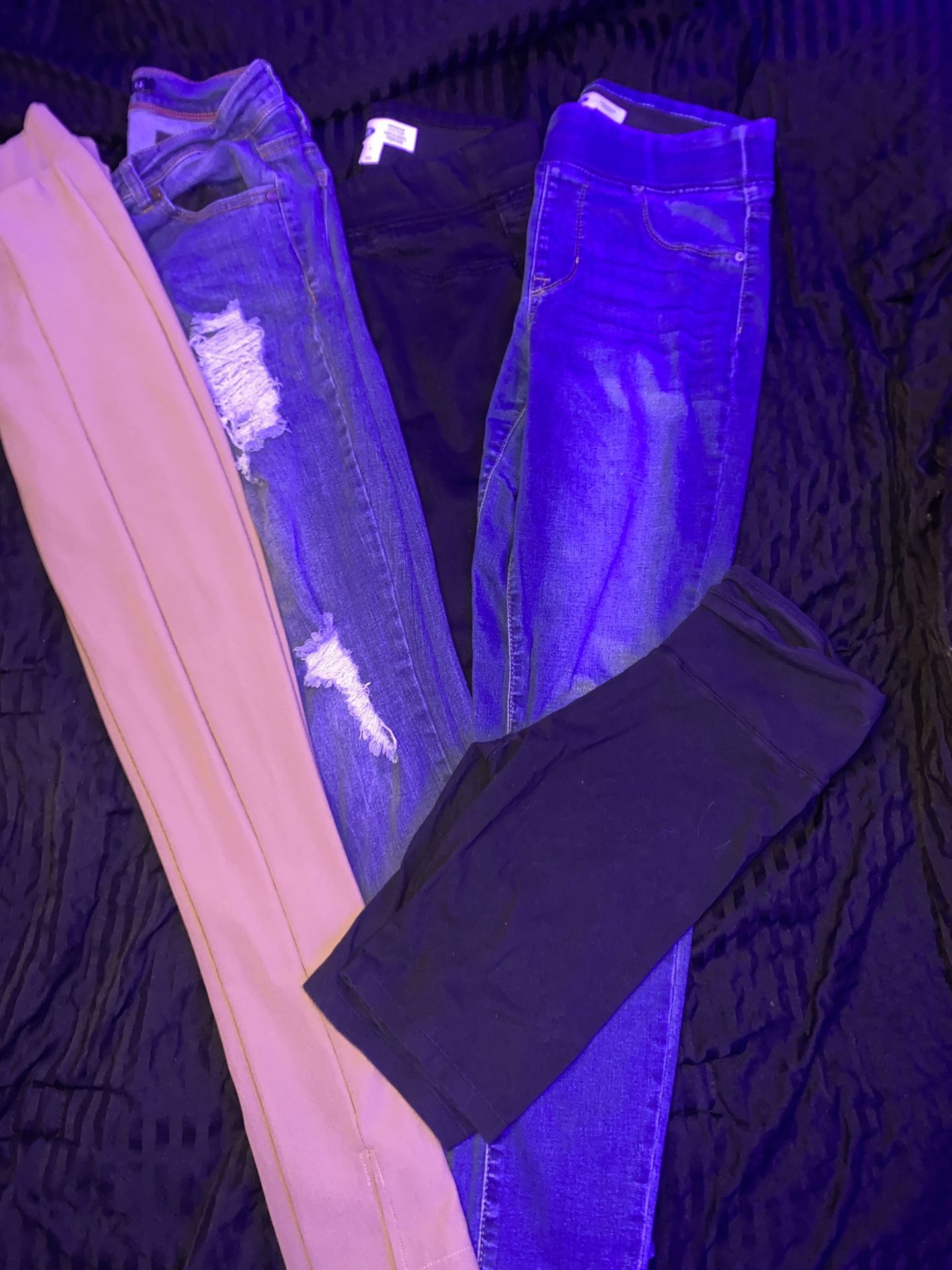 Jean Bundle