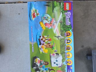 LEGOS FRIENDS COLLECTION