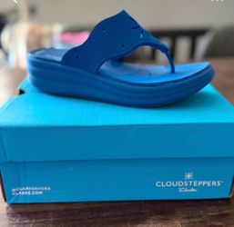 Clarks Cloudsteppers Blue Platform Flip Flop Sandal