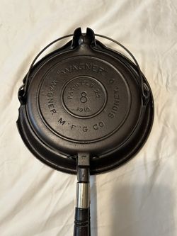 Old Wagner No 8 Waffle Iron Just Restored Has A Chip Out  Of Base 