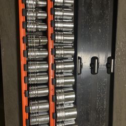 Snap On 1/2 Socket Sae And Metric 