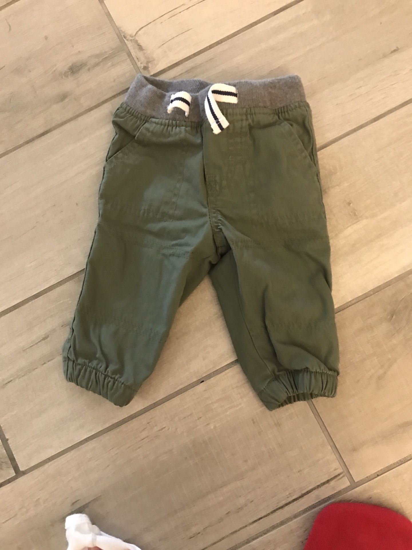 0-3 month Oshkosh pant