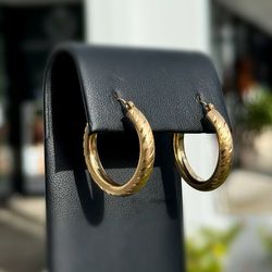 Jewelry 14k hollow yellow gold round hoop earrings 2.90g