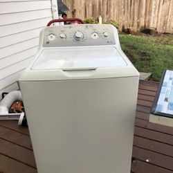 Great Condition GE Washer For Sale