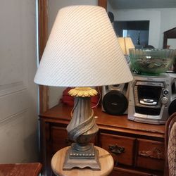 Lamp     -     Lampara