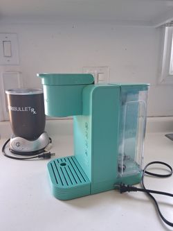 Keurig coffee maker incl k-cup pod