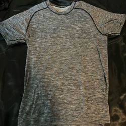 Lululemon Shirt (small)