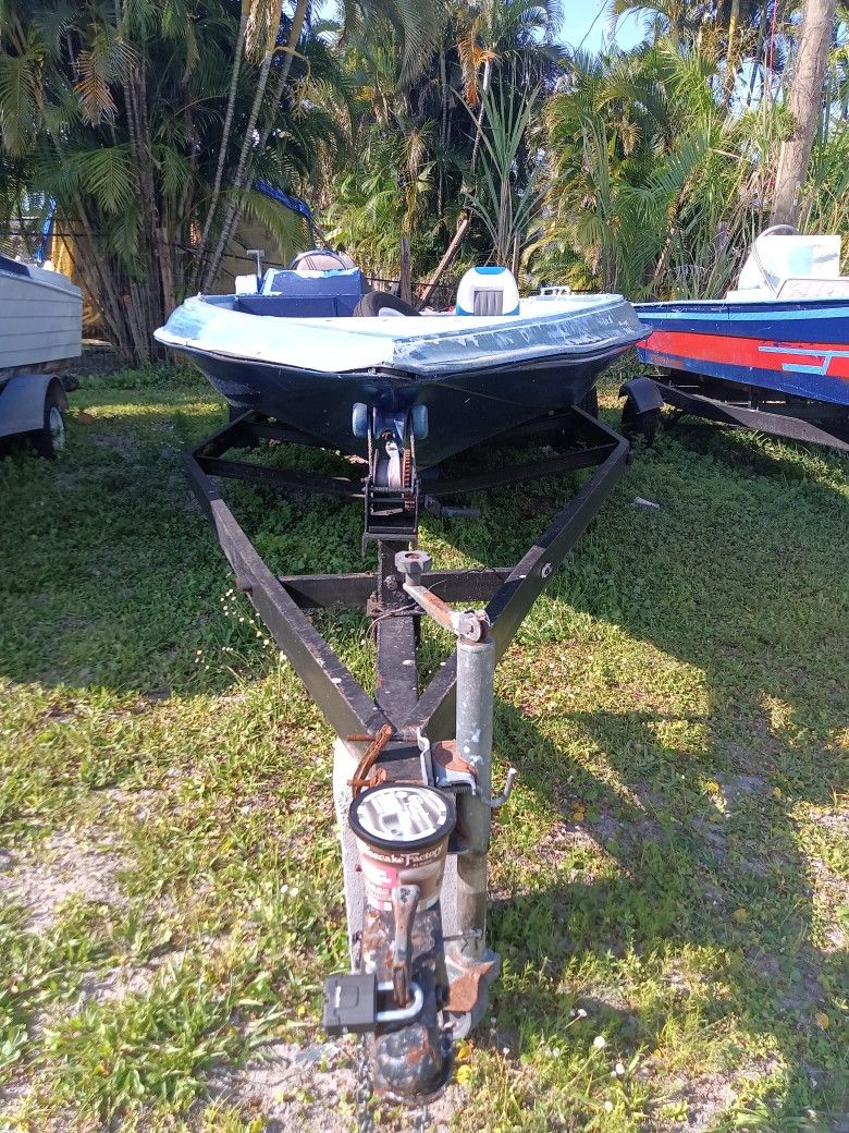 Bass Boat, Moving North, MAKE OFFERS