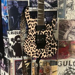 Jackson Leopard Soloist  