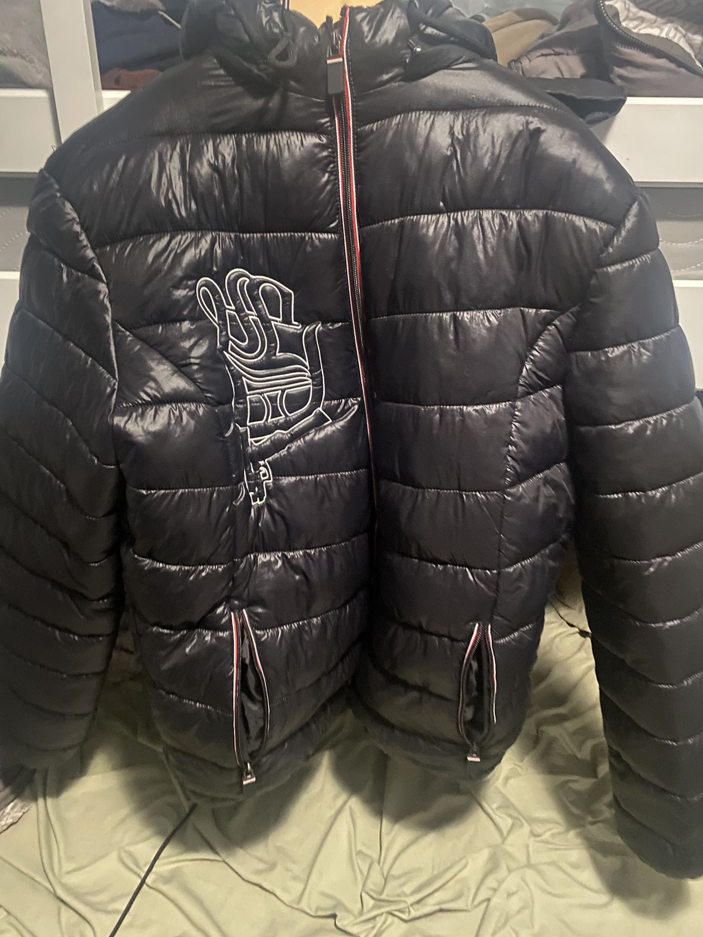 Skysdalimit Black Puffer