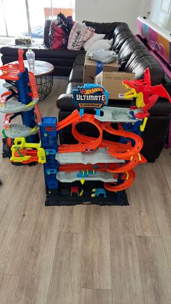 Hot Wheels Ultimate Garage (Dragon)
