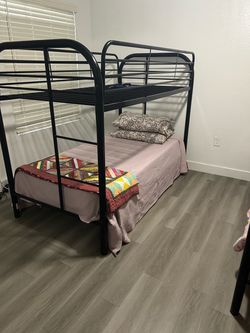 Bunk bed