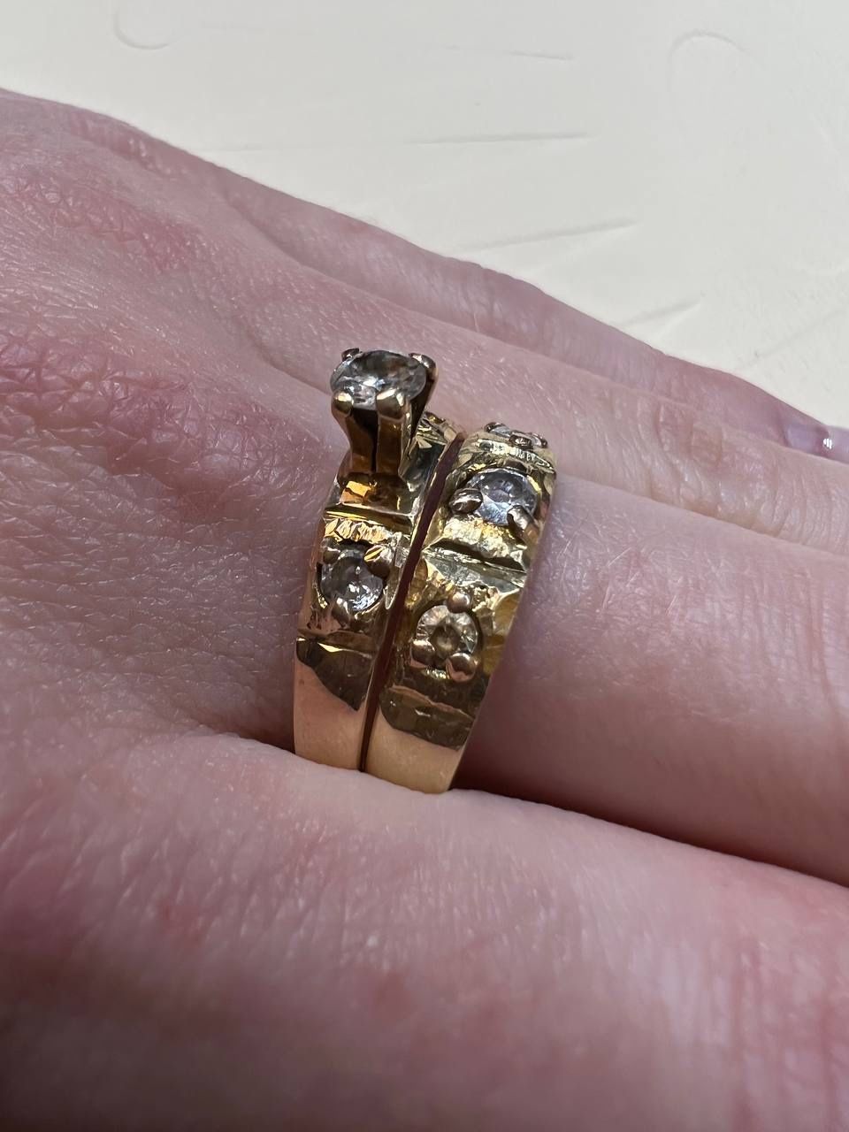 14k yellow gold stone ring 2 bands