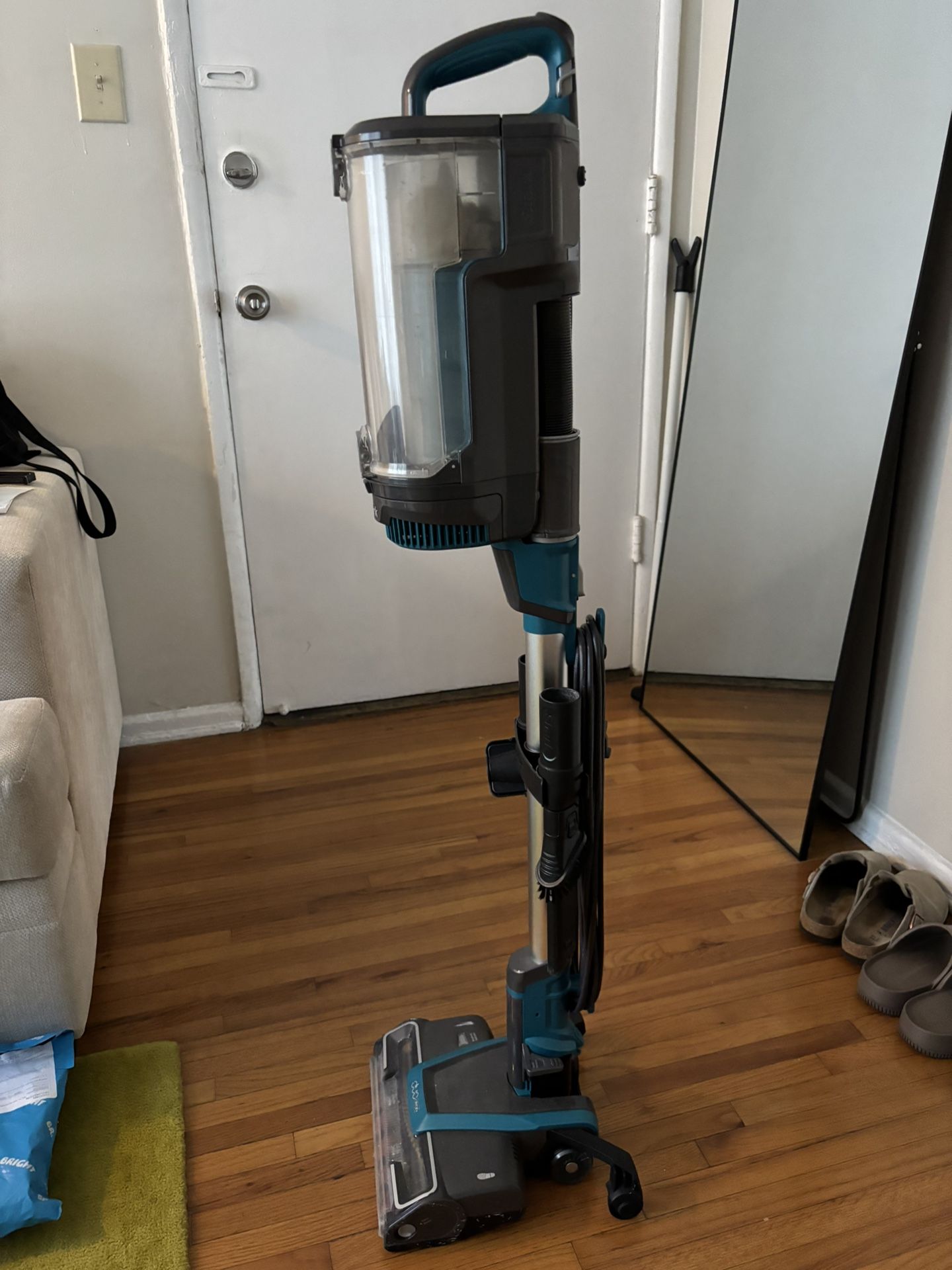 Shark Uplight Corded Lift-Away Vacuum