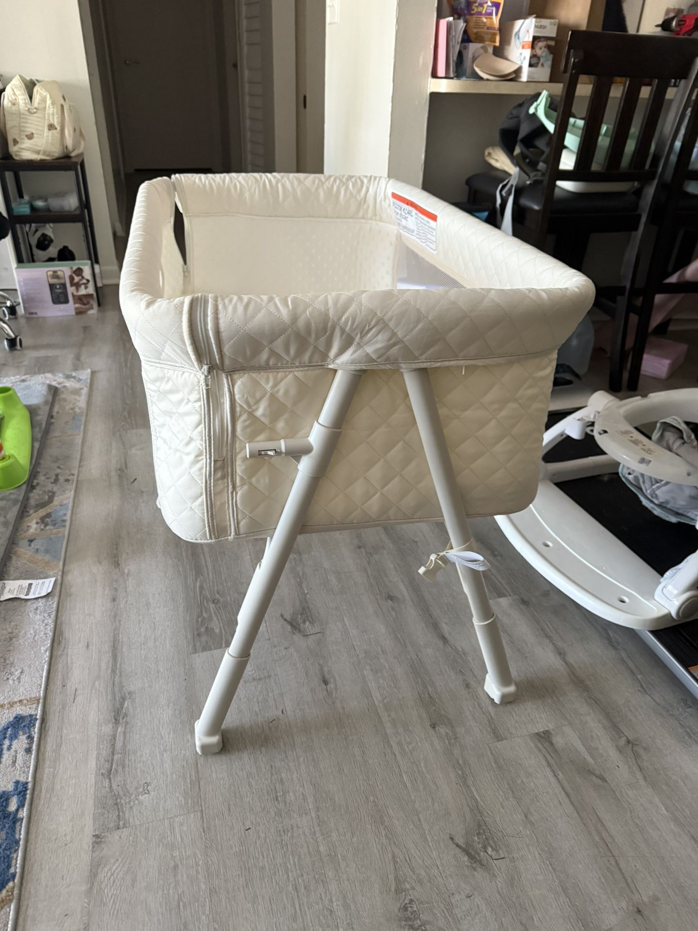 AirClub Bedside Bassinet