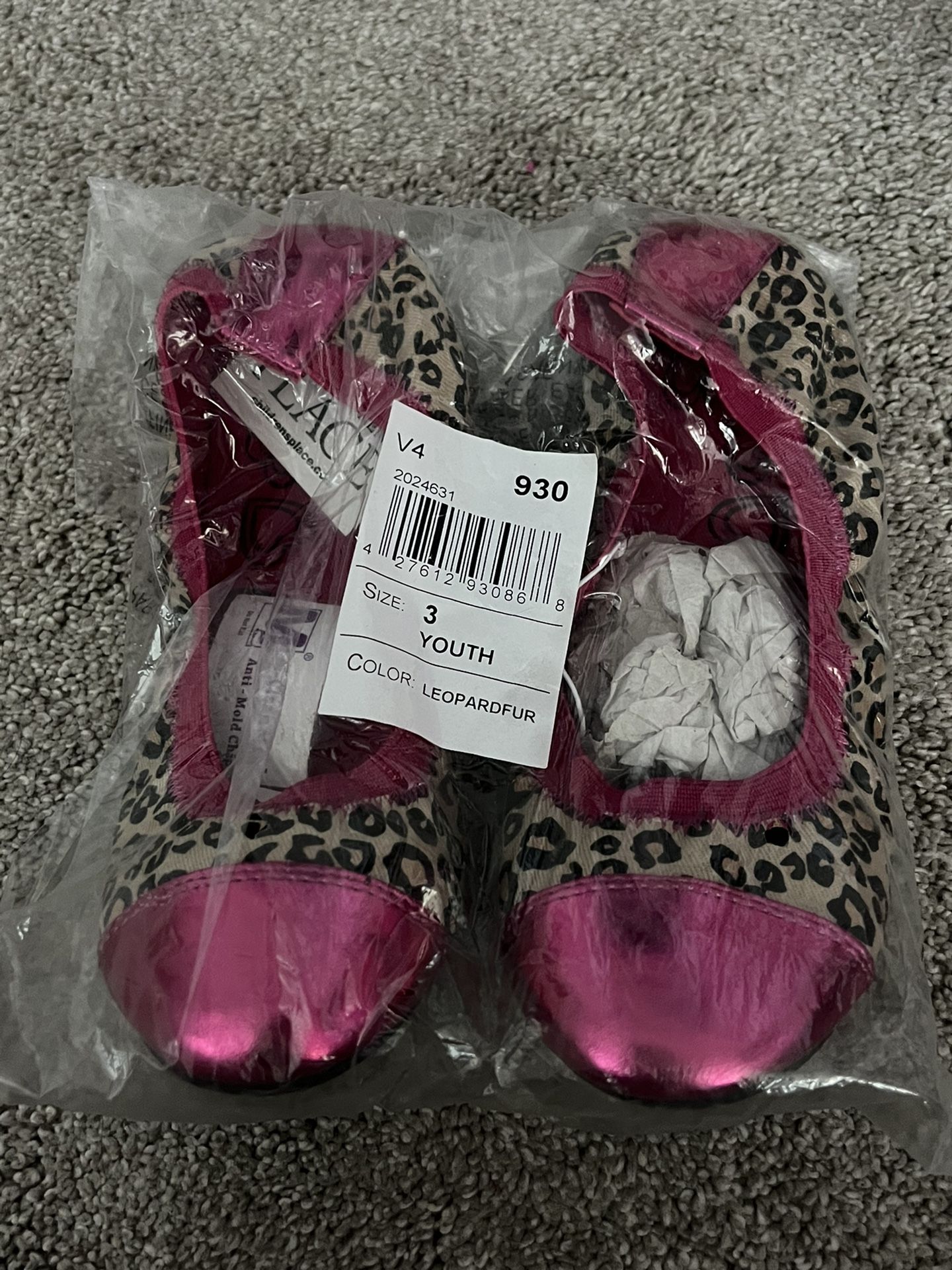 Girl Flats Size 3