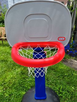 Little Tikes basketball