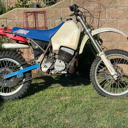 1990 ATK 406