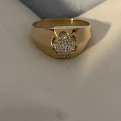 Size 11.5 14kt Gold Ring With 1.66 Ct Diamonds 