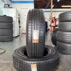 265/70/17 BRIDGESTONE 2 TIRES SEMI NEW - DOT 2024