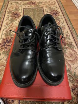 Men Shoes Size 9