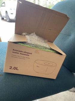 Cat Water Fountain with Visible Water Level Window, White Grey 2L