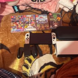 Nintendo Switch Oled 4 Games Includes 