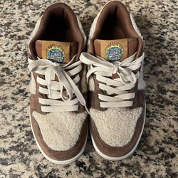 Junky World Shoes Custom “Nike” Style Shoes Size 6