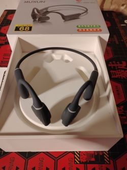 Waterproof, Bone Conduction, Bluetooth, Swim Headphones w/MP3 Player